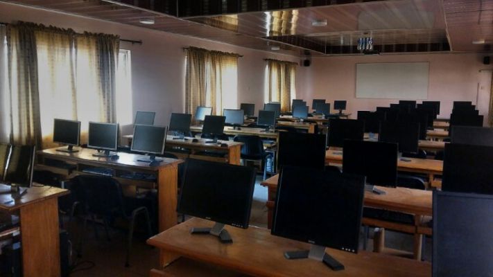 COMPUTER LAB